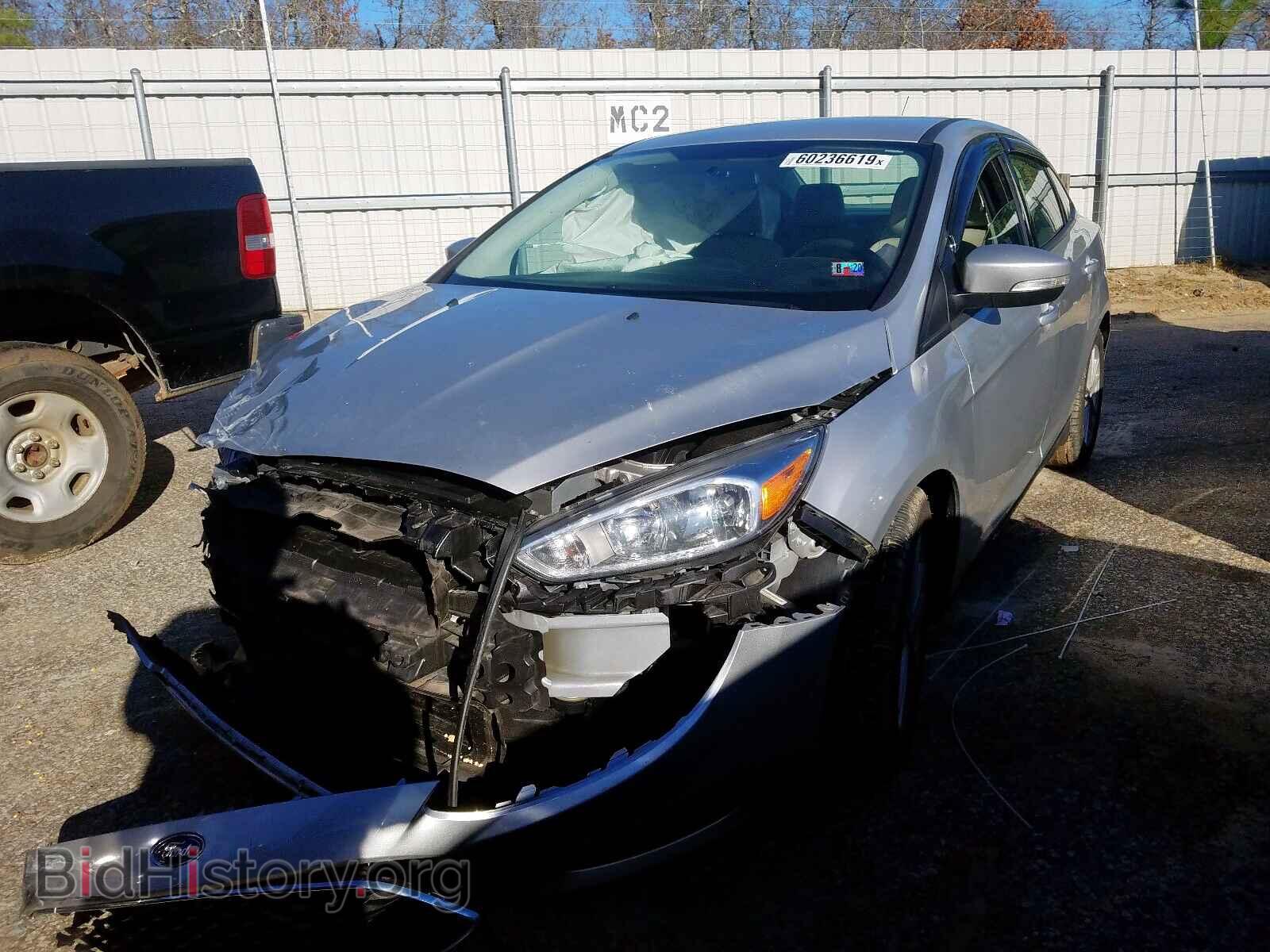 2016 FORD FOCUS SE - VIN: 1FADP3F20GL385128 - Фото 2