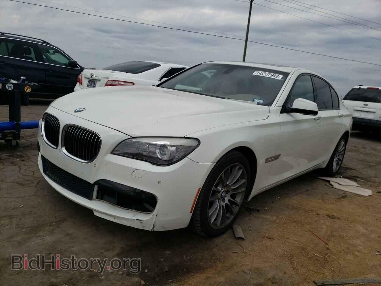 2012 BMW 7 SERIES - VIN: WBAKA8C55CDS99507 - Фото 2