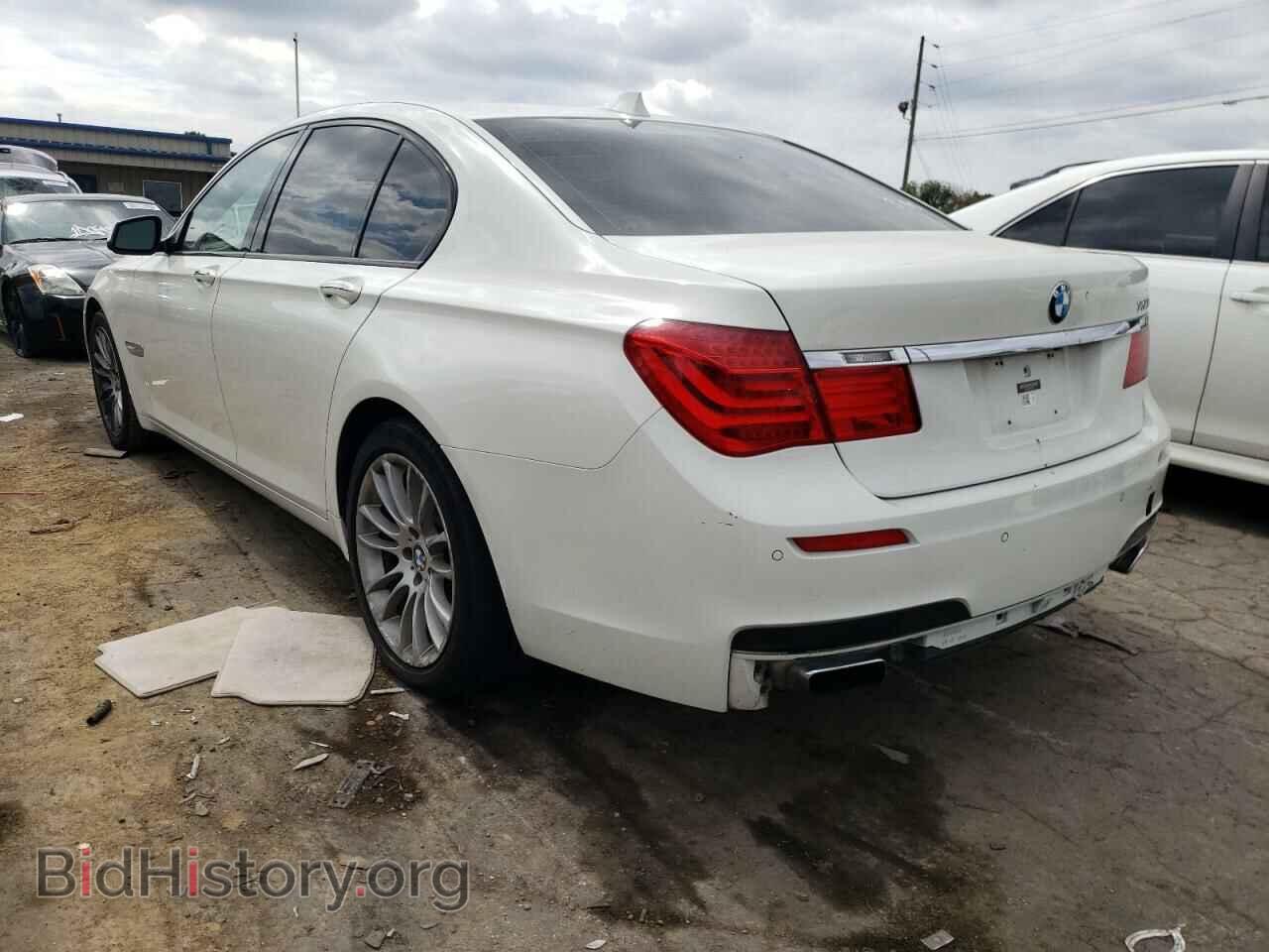 2012 BMW 7 SERIES - VIN: WBAKA8C55CDS99507 - Фото 3