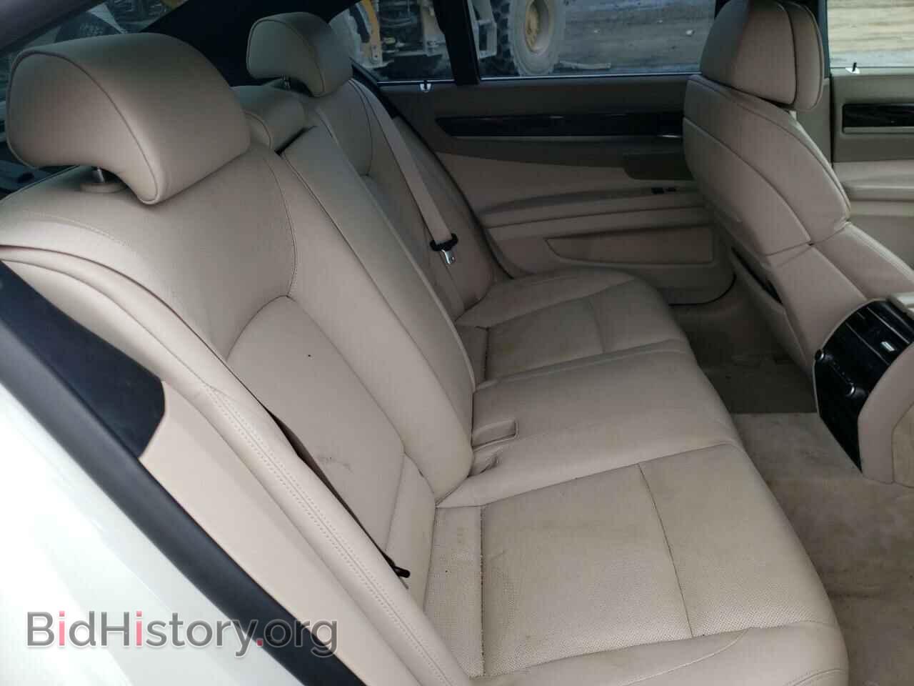 2012 BMW 7 SERIES - VIN: WBAKA8C55CDS99507 - Фото 6