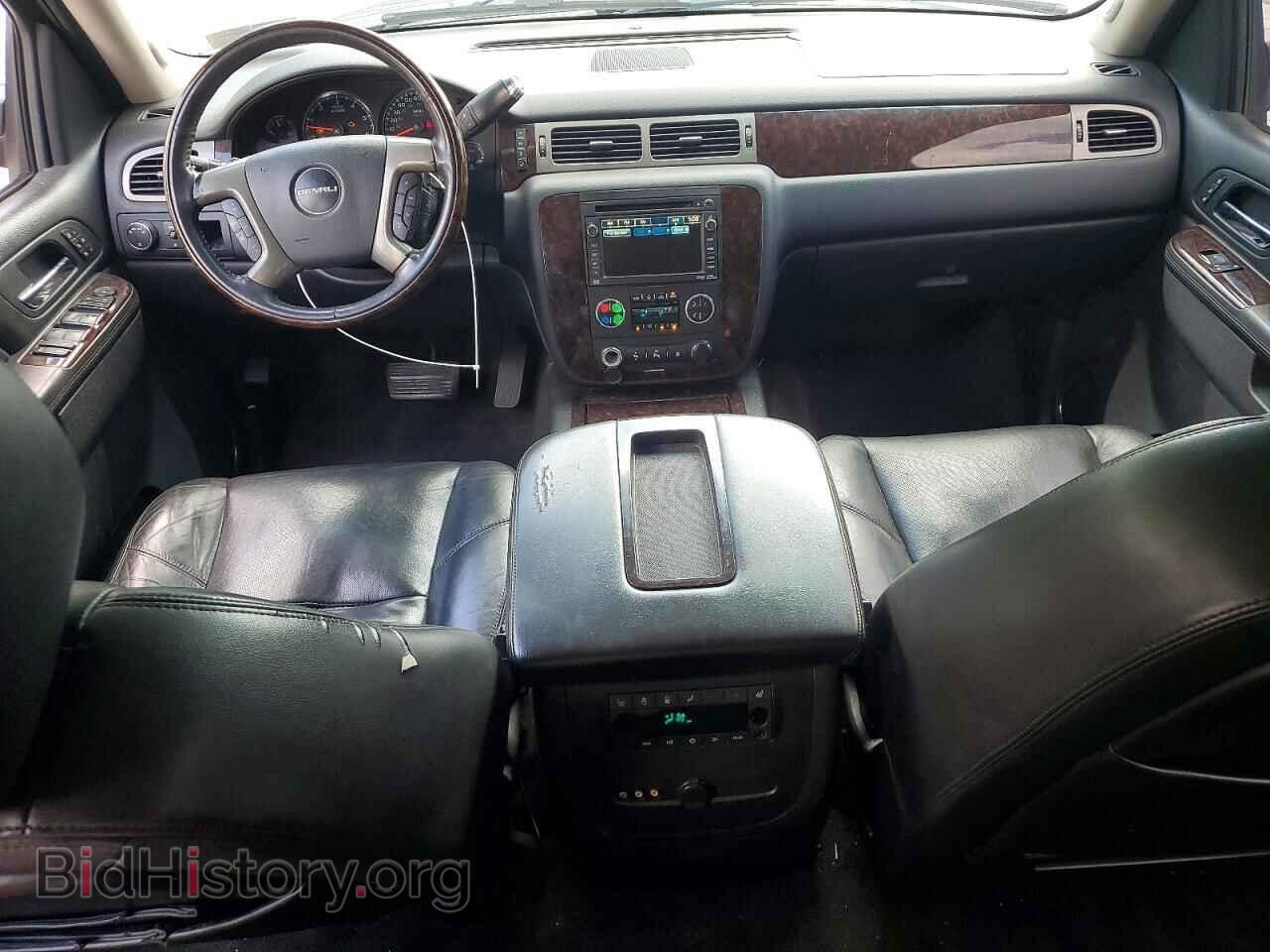 2011 GMC YUKON - VIN: 1GKS2EEF6BR340124 - Photo 8