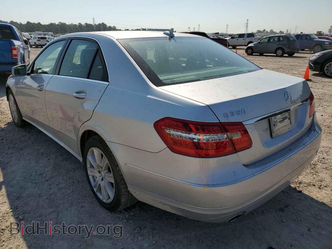 2012 MERCEDES-BENZ E-CLASS - VIN: WDDHF5KB5CA541692 - Фото 3
