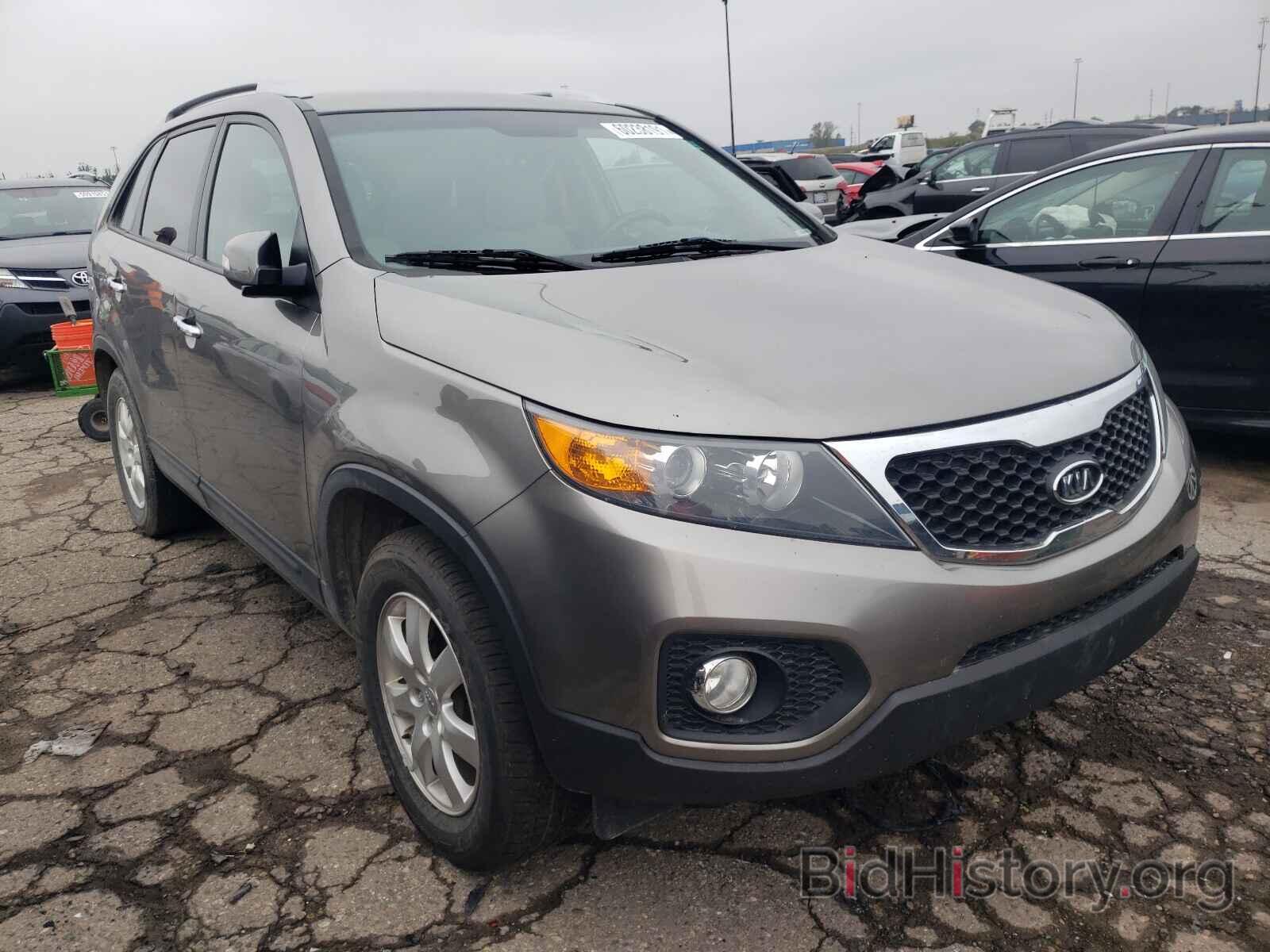 Photo 5XYKT3A66DG418471 - KIA SORENTO 2013