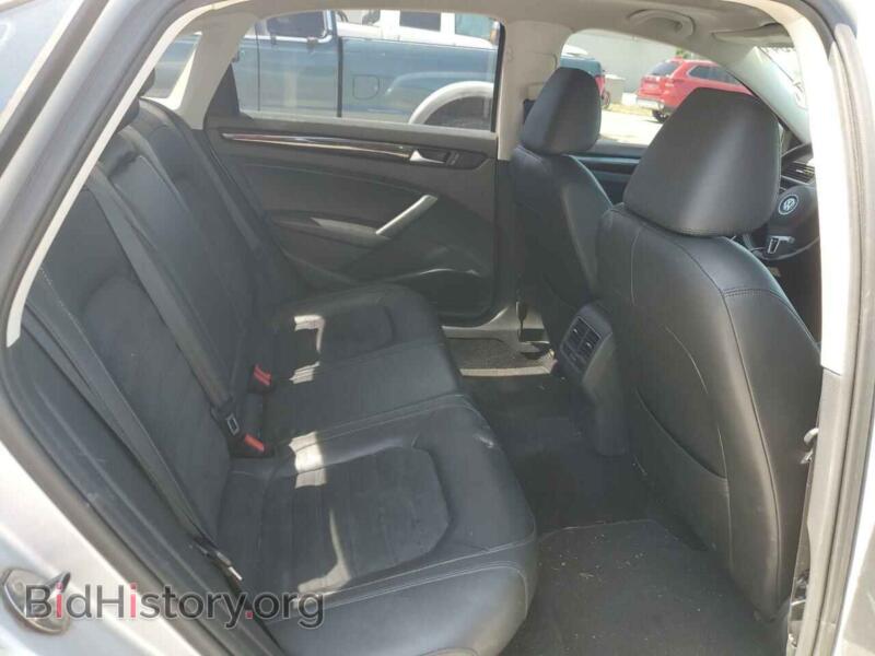 2014 Volkswagen PASSAT (VIN 1VWCN7A36EC013371) — photo 10 of 12