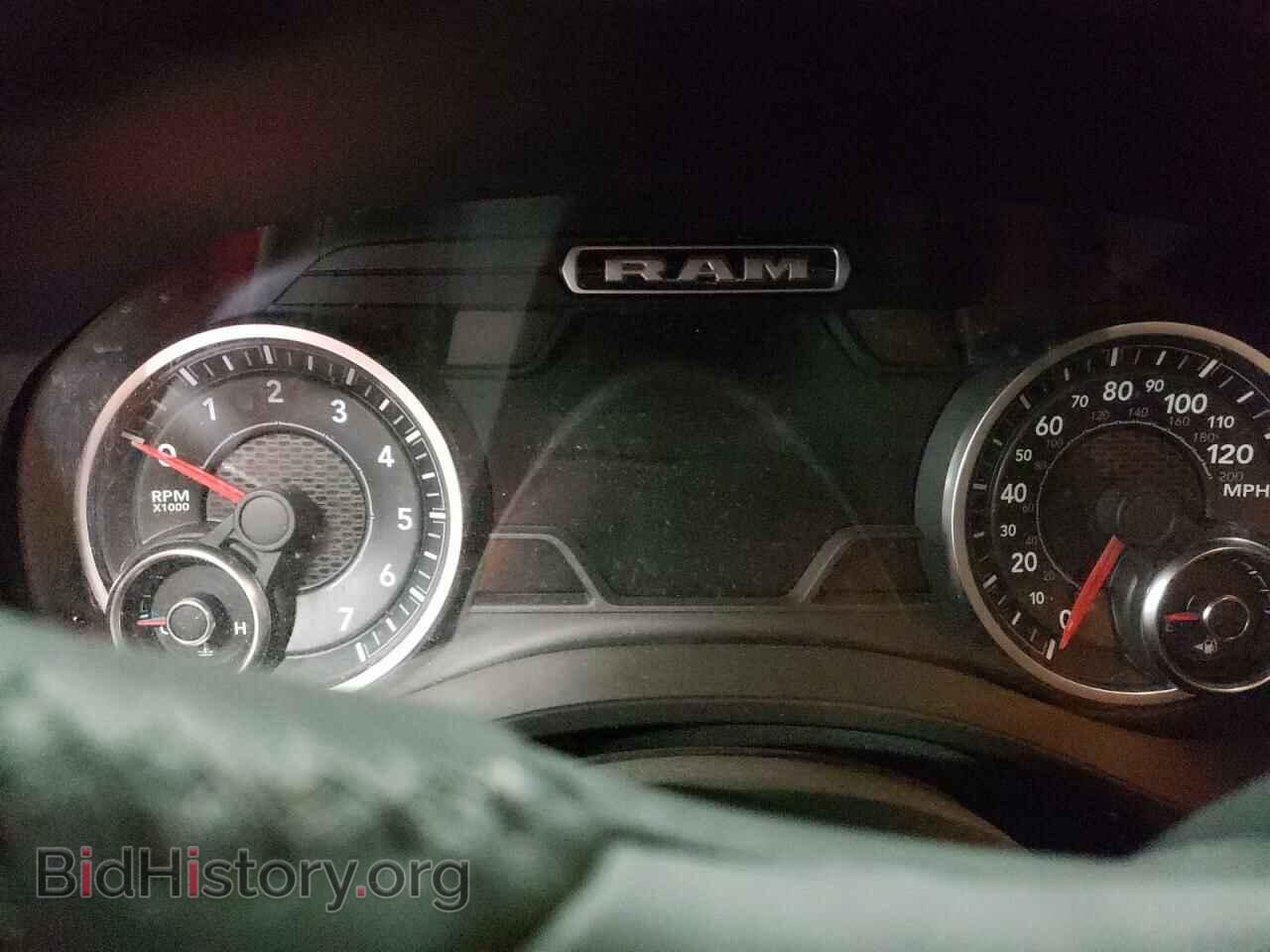 2019 RAM 1500 - VIN: 1C6SRFFT7KN563367 - Фото 8