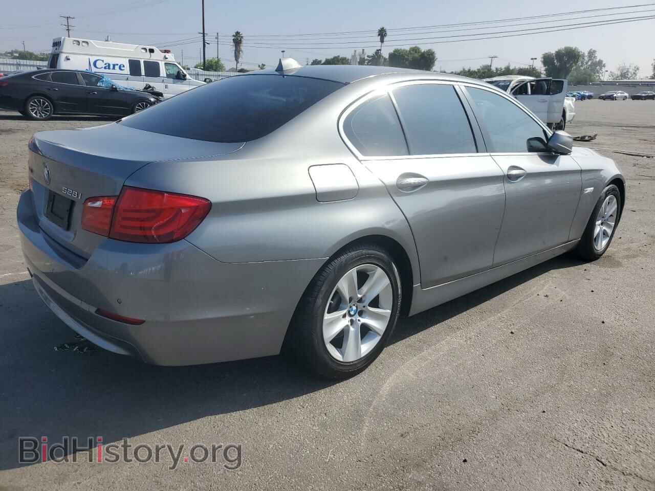 2013 BMW 5 SERIES - VIN: WBAXG5C54DD229727 - Фото 3