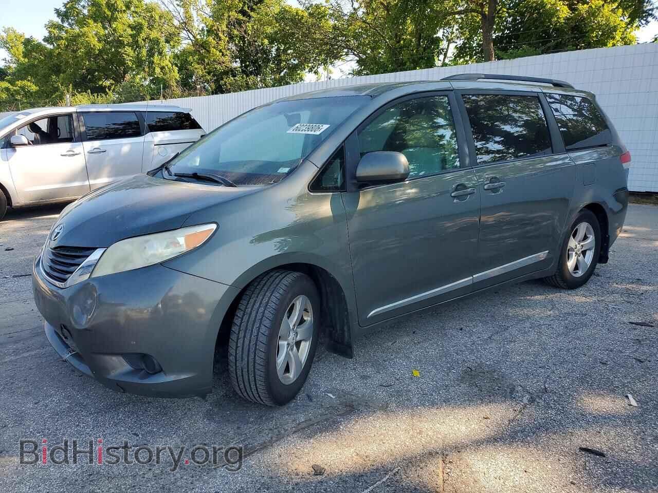 Photo 5TDKK3DC0CS210950 - TOYOTA SIENNA 2012