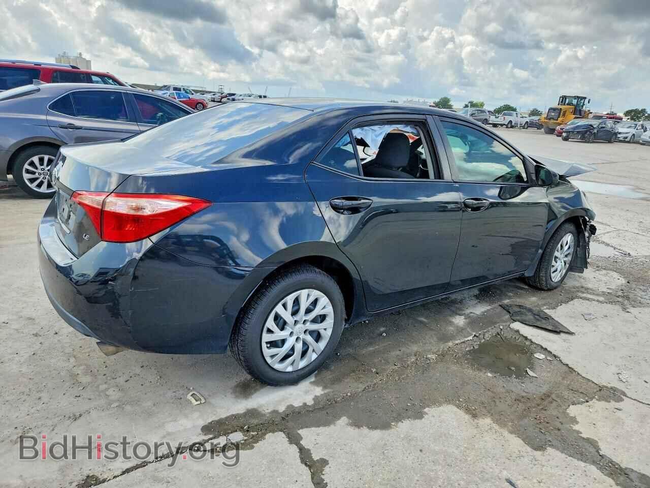 2018 TOYOTA COROLLA - VIN: 5YFBURHE6JP769529 - Фото 3