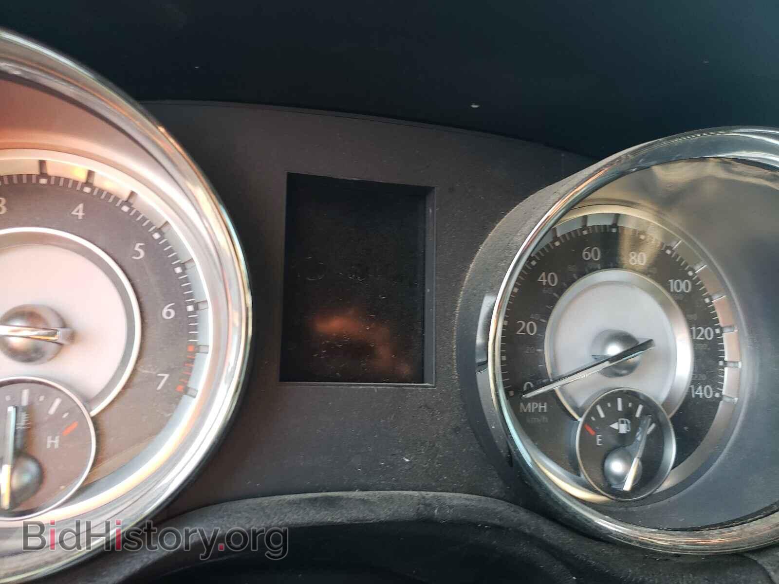 2013 CHRYSLER 300 - VIN: 2C3CCAAG0DH697844 - Фото 8