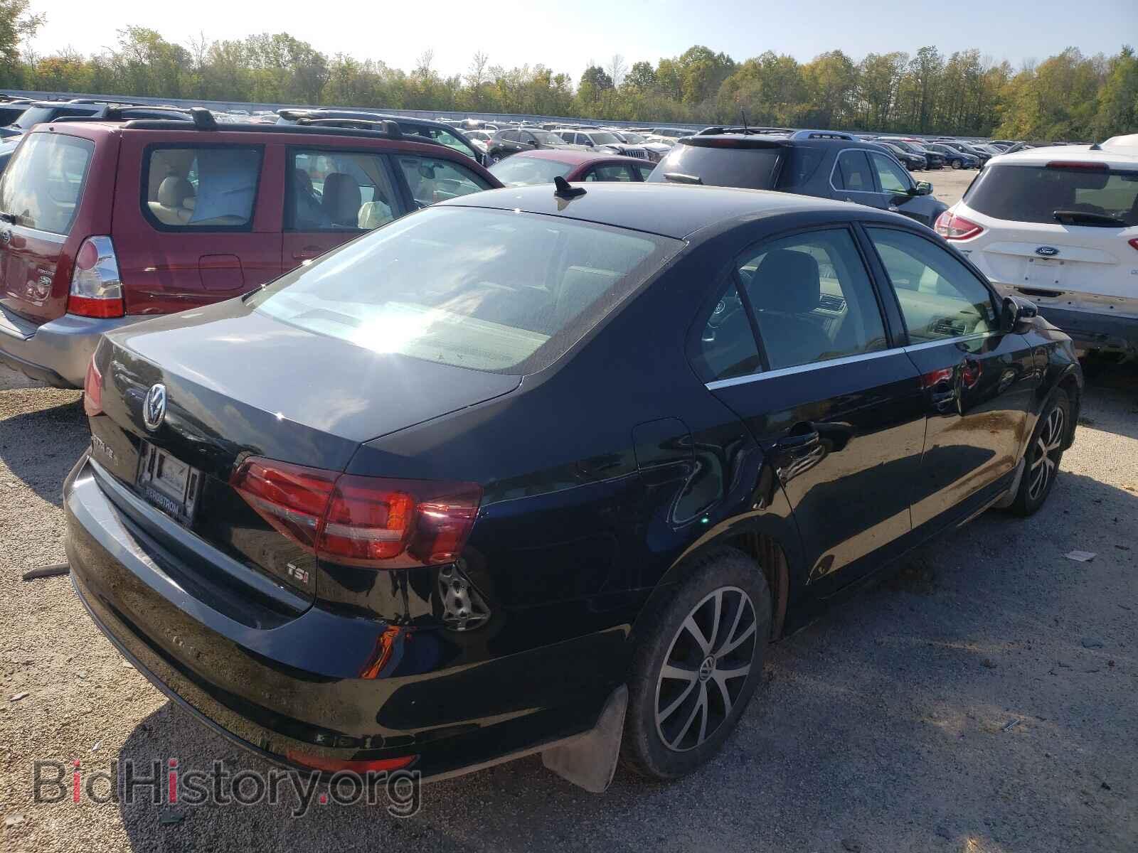 2017 VOLKSWAGEN JETTA - VIN: 3VWB67AJ2HM319719 - Фото 4