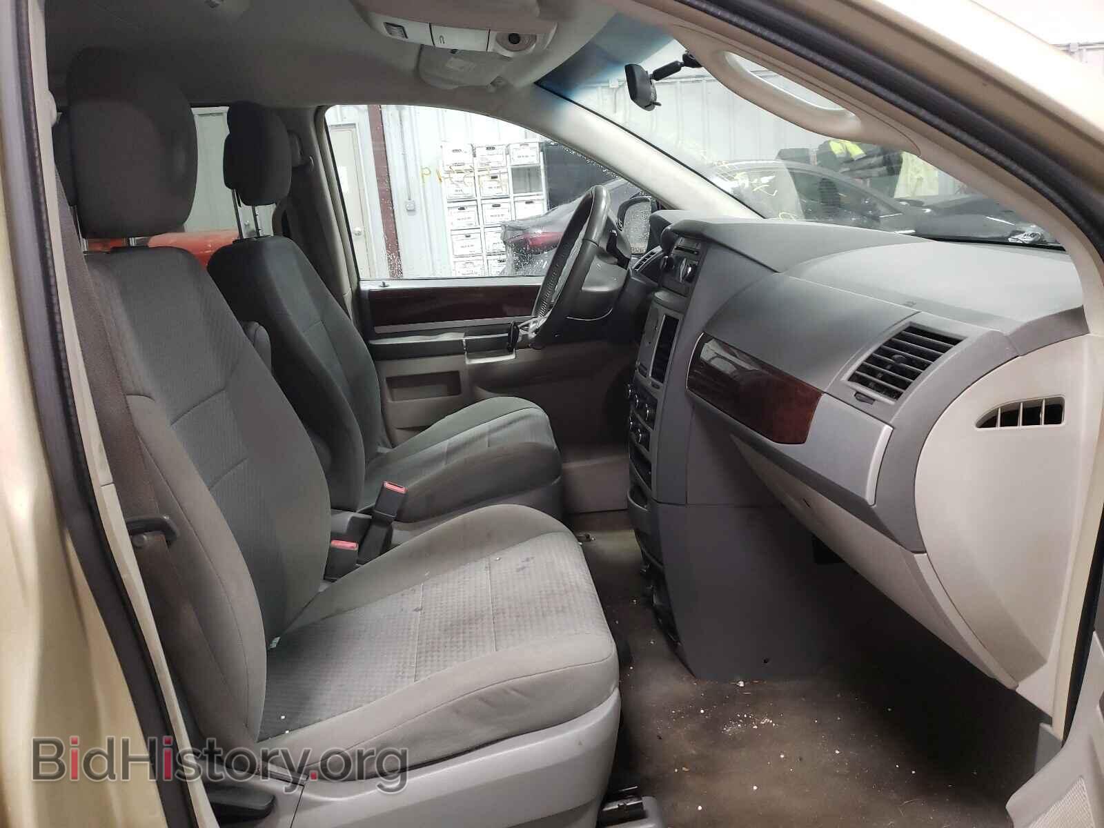 2010 CHRYSLER MINIVAN - VIN: 2A4RR5D19AR443231 - Фото 5