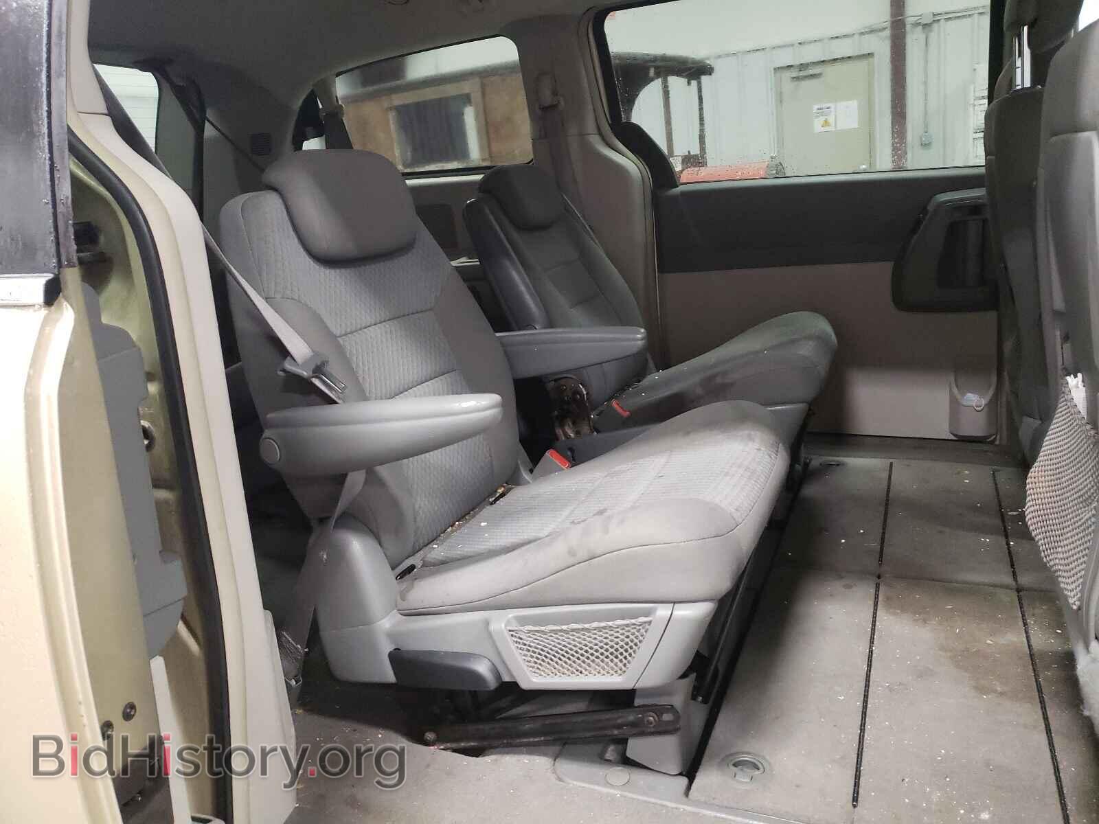 2010 CHRYSLER MINIVAN - VIN: 2A4RR5D19AR443231 - Фото 6