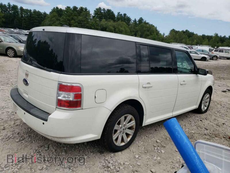 2011 Ford FLEX (VIN 2FMGK5BC5BBD36964) — фото 3 из 12