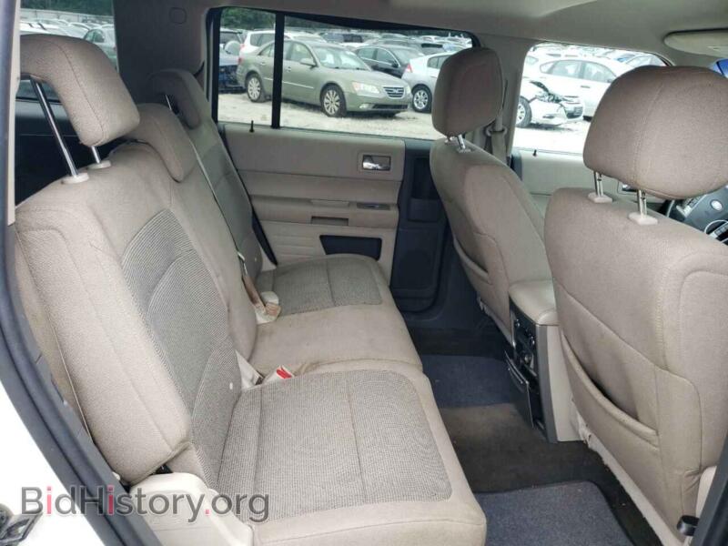2011 Ford FLEX (VIN 2FMGK5BC5BBD36964) — фото 10 из 12