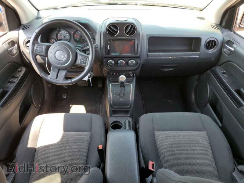 2012 Jeep COMPASS (VIN 1C4NJCEA4CD610129) — фото 8 из 12