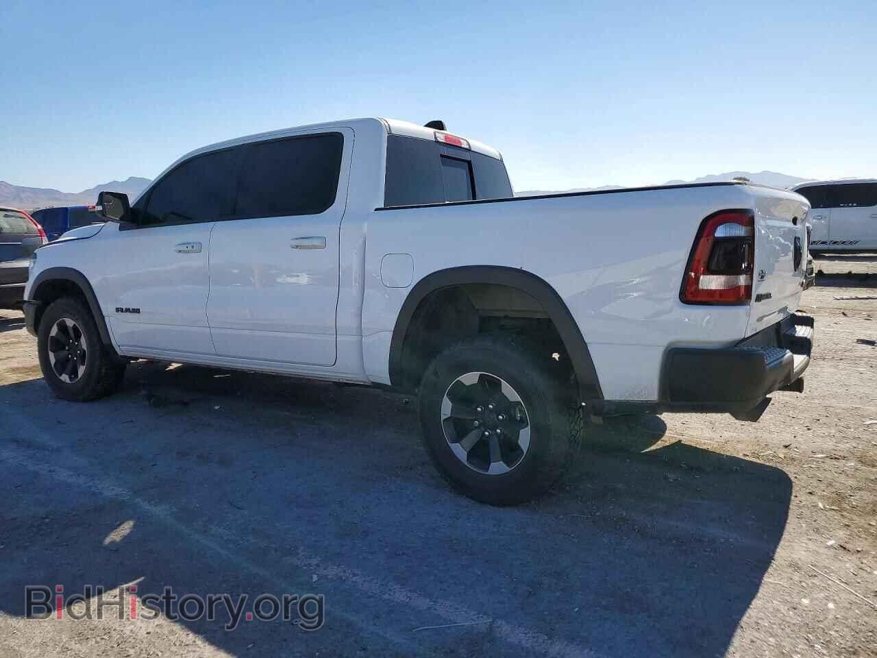 2020 RAM 1500 - VIN: 1C6SRFLT2LN381064 - Photo 2