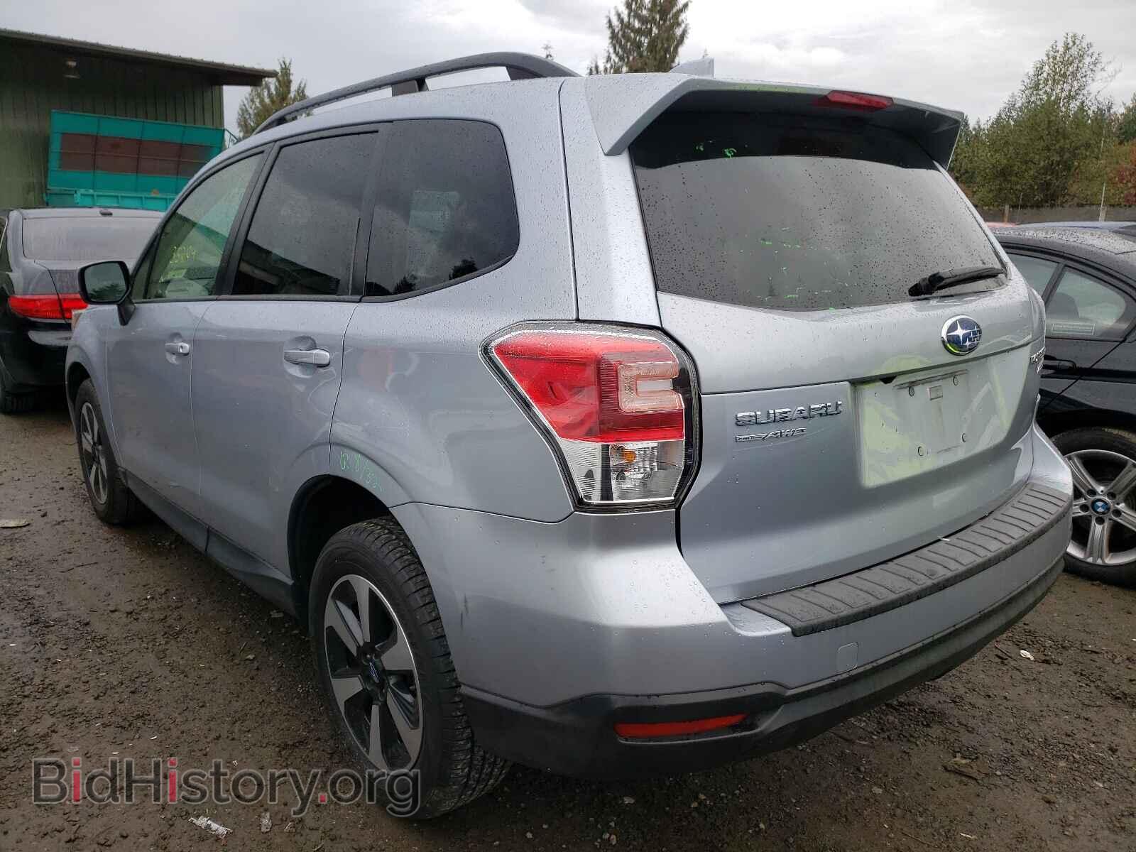2017 SUBARU FORESTER - VIN: JF2SJAEC5HH411651 - Фото 3