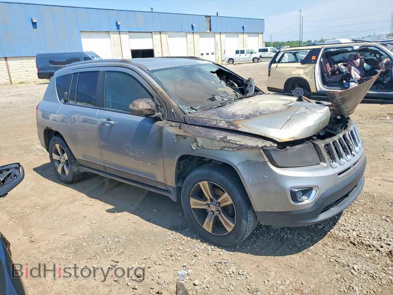 2016 JEEP COMPASS - VIN: 1C4NJDEBXGD764316 - Photo 4