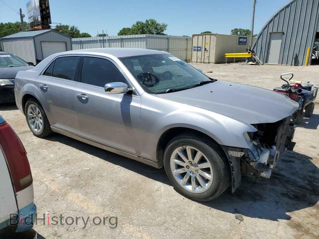 2013 CHRYSLER 300 - VIN: 2C3CCAETXDH657374 - Фото 4