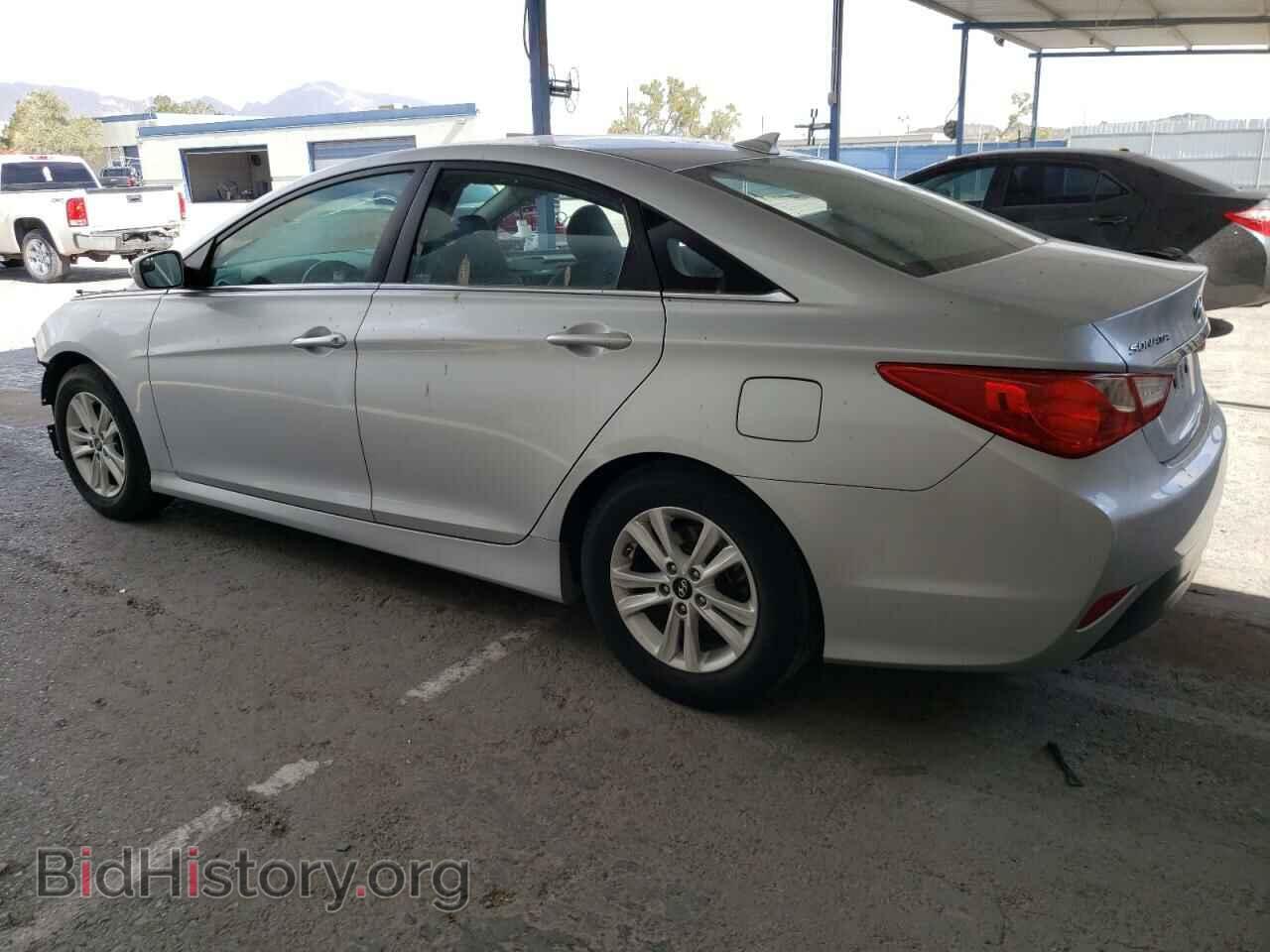 2014 HYUNDAI SONATA - VIN: 5NPEB4AC8EH932795 - Фото 2