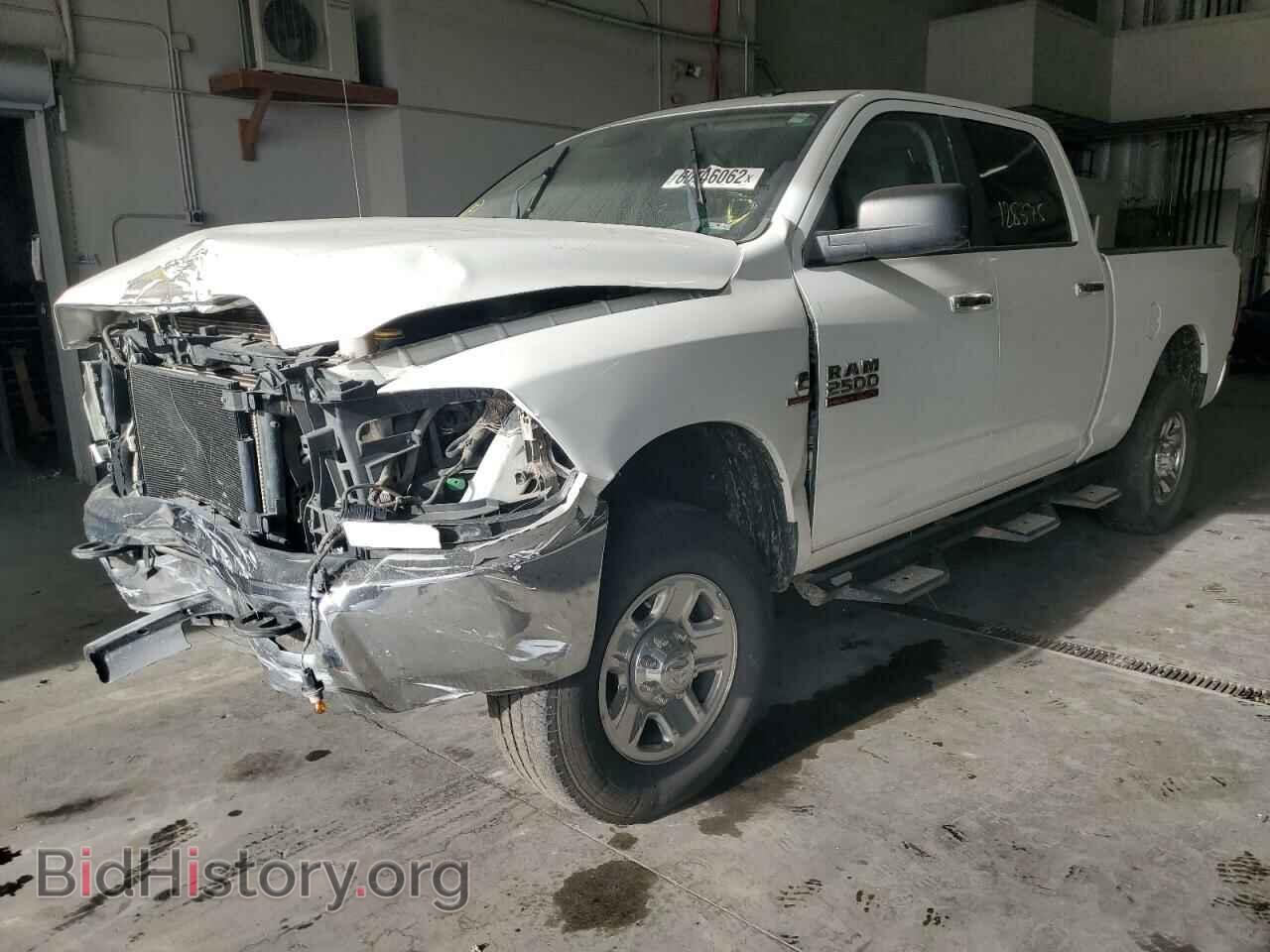 2014 RAM 2500 - VIN: 3C6UR5DL6EG205924 - Photo 2