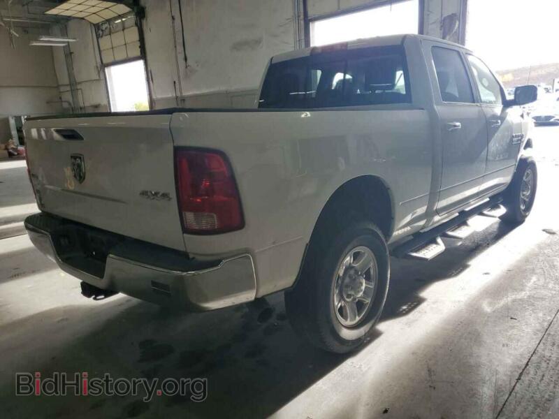 2014 RAM 2500 (VIN 3C6UR5DL6EG205924) — photo 4 of 10