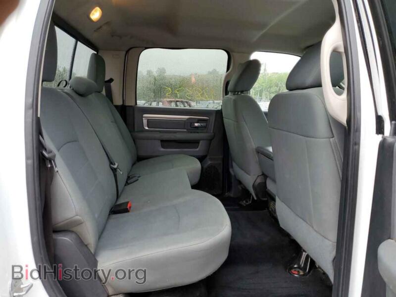 2014 RAM 2500 (VIN 3C6UR5DL6EG205924) — photo 6 of 10