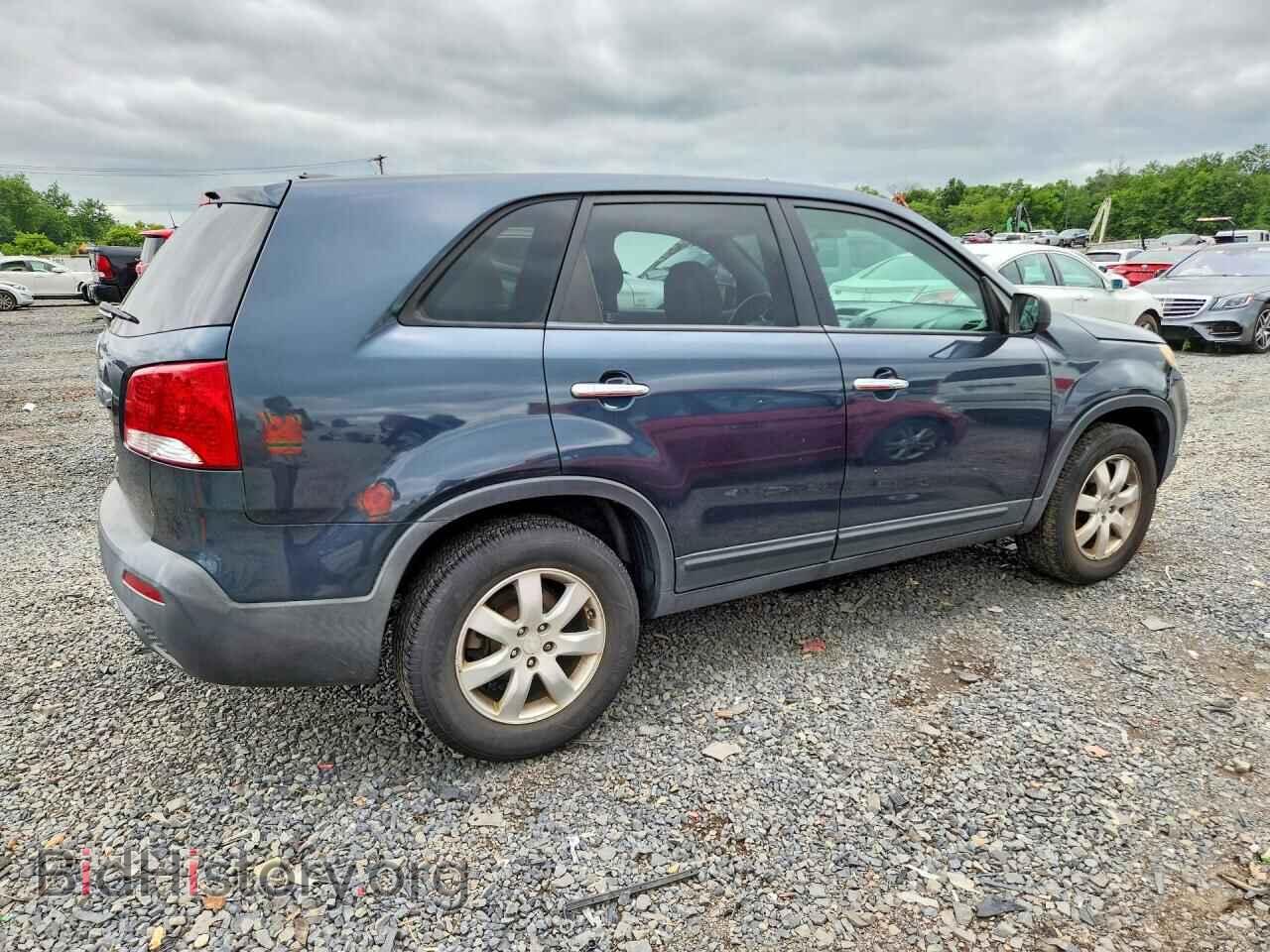 2011 KIA SORENTO - VIN: 5XYKT3A17BG005931 - Фото 3