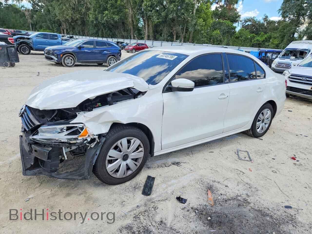 Фотография 3VWDX7AJ2CM387971 - VOLKSWAGEN JETTA 2012