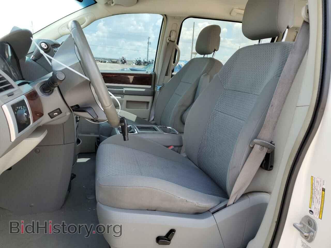 2010 CHRYSLER MINIVAN - VIN: 2A4RR5D12AR413973 - Фото 7