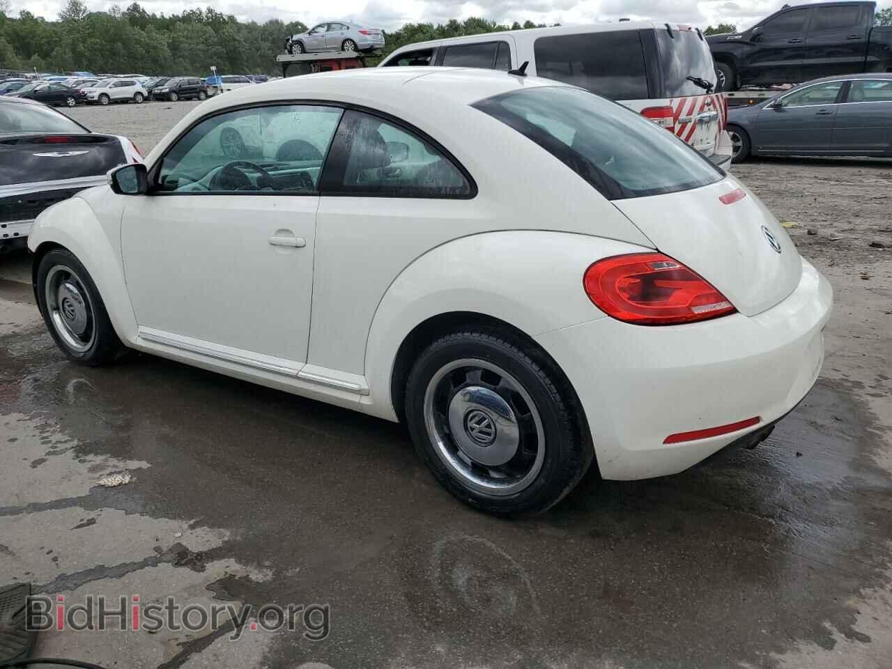 2012 VOLKSWAGEN BEETLE - VIN: 3VWJP7AT6CM659751 - Фото 2
