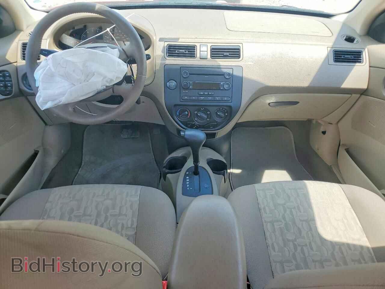 2005 FORD FOCUS - VIN: 1FAFP34N25W304678 - Фото 8