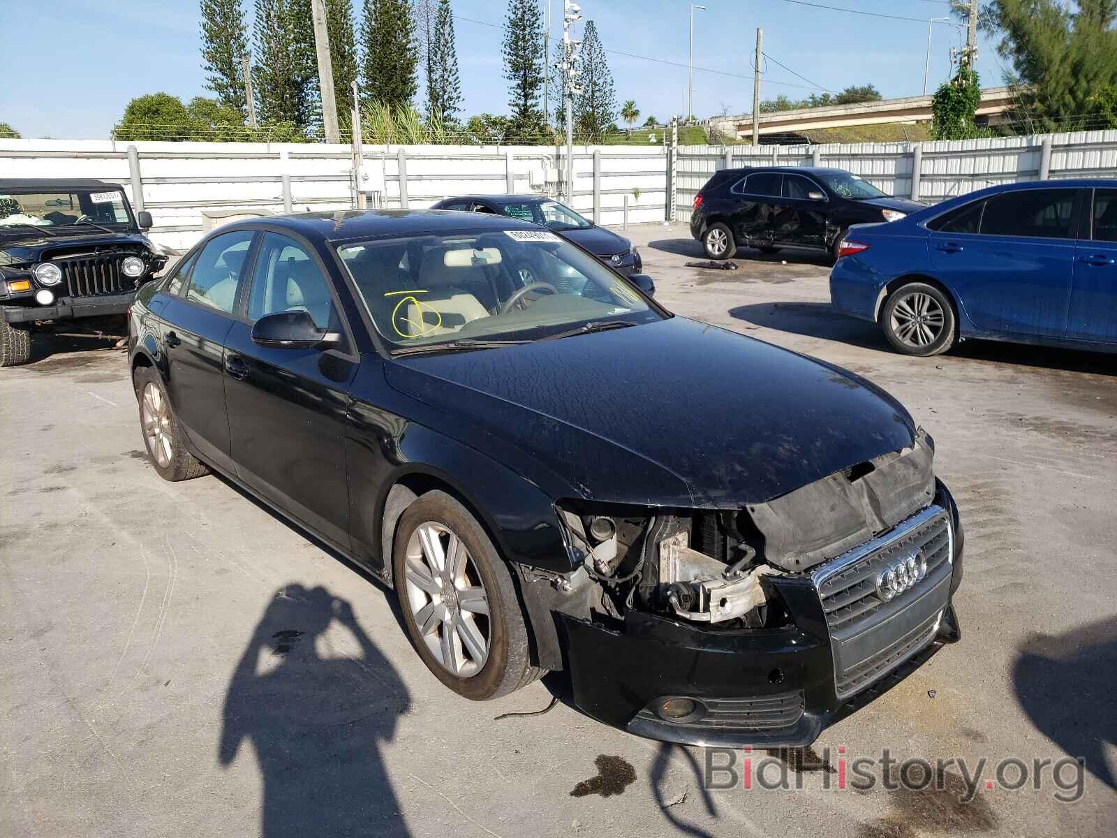 Фотография WAUAFAFL0AN070349 - AUDI A4 2010