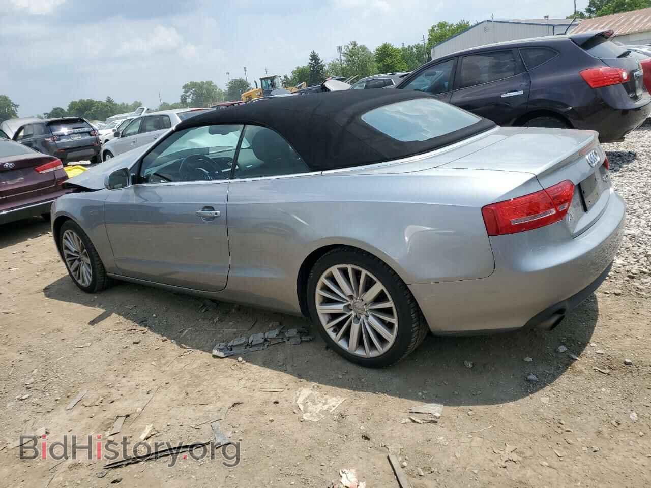 2010 AUDI A5 - VIN: WAULFAFH6AN007776 - Photo 2