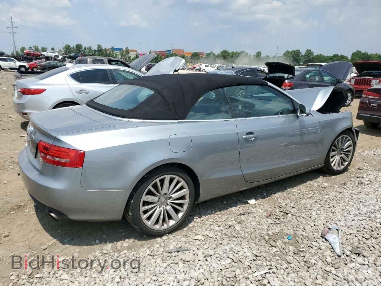 2010 AUDI A5 - VIN: WAULFAFH6AN007776 - Photo 3
