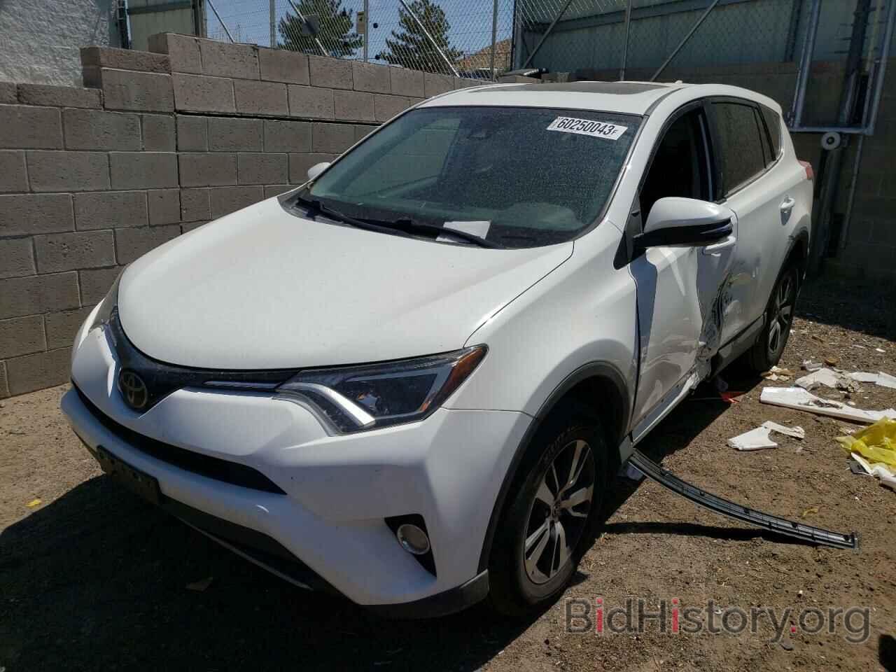 Photo 2T3RFREV3JW804871 - TOYOTA RAV4 2018