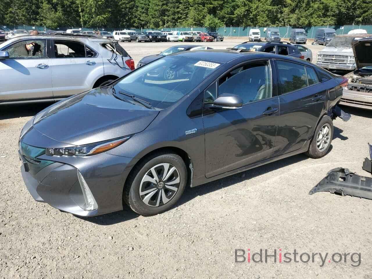 Photo JTDKARFP0J3070483 - TOYOTA PRIUS 2018