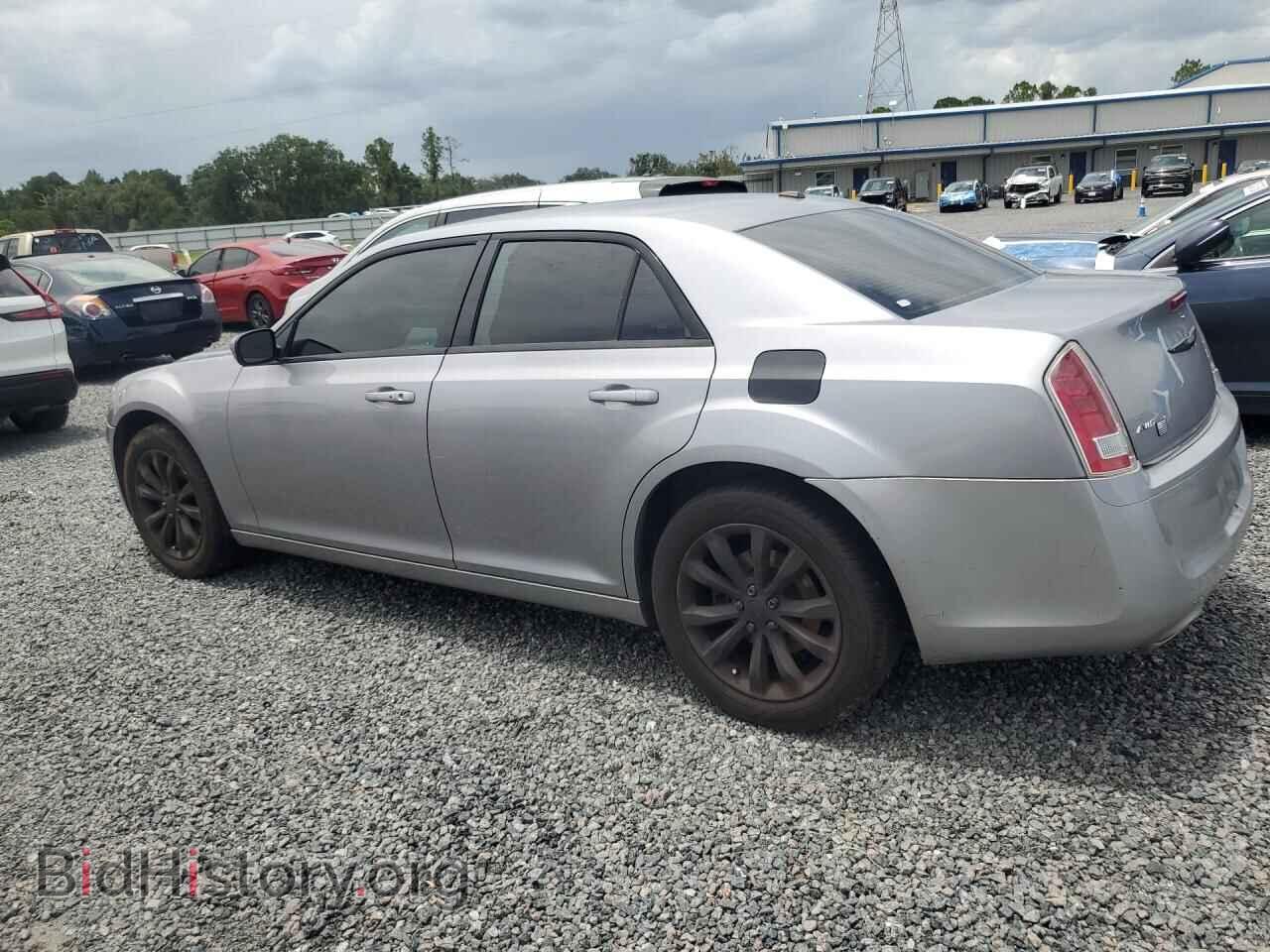 2014 CHRYSLER 300 - VIN: 2C3CCAGG2EH384111 - Photo 2