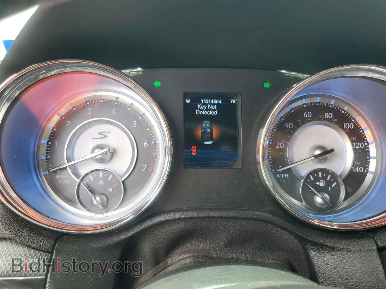 2014 CHRYSLER 300 - VIN: 2C3CCAGG2EH384111 - Photo 9