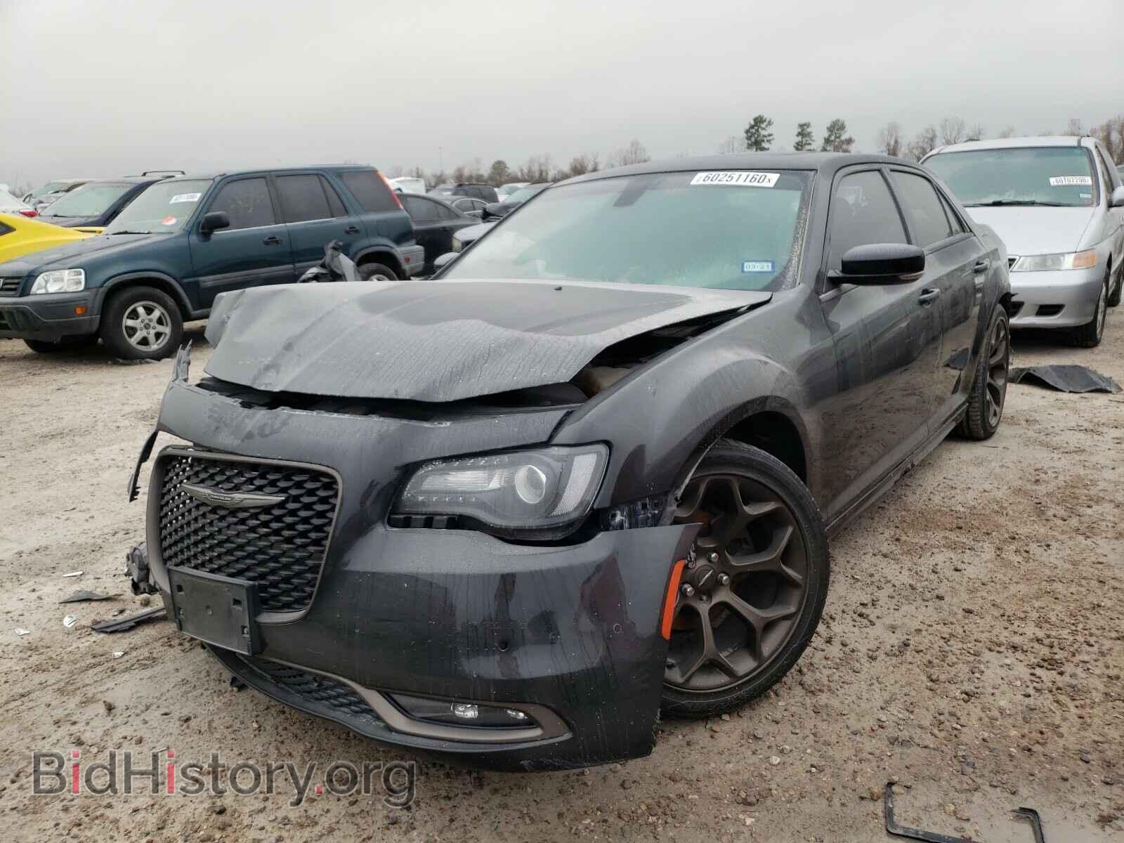 2016 CHRYSLER 300 - VIN: 2C3CCABG6GH322432 - Фото 2