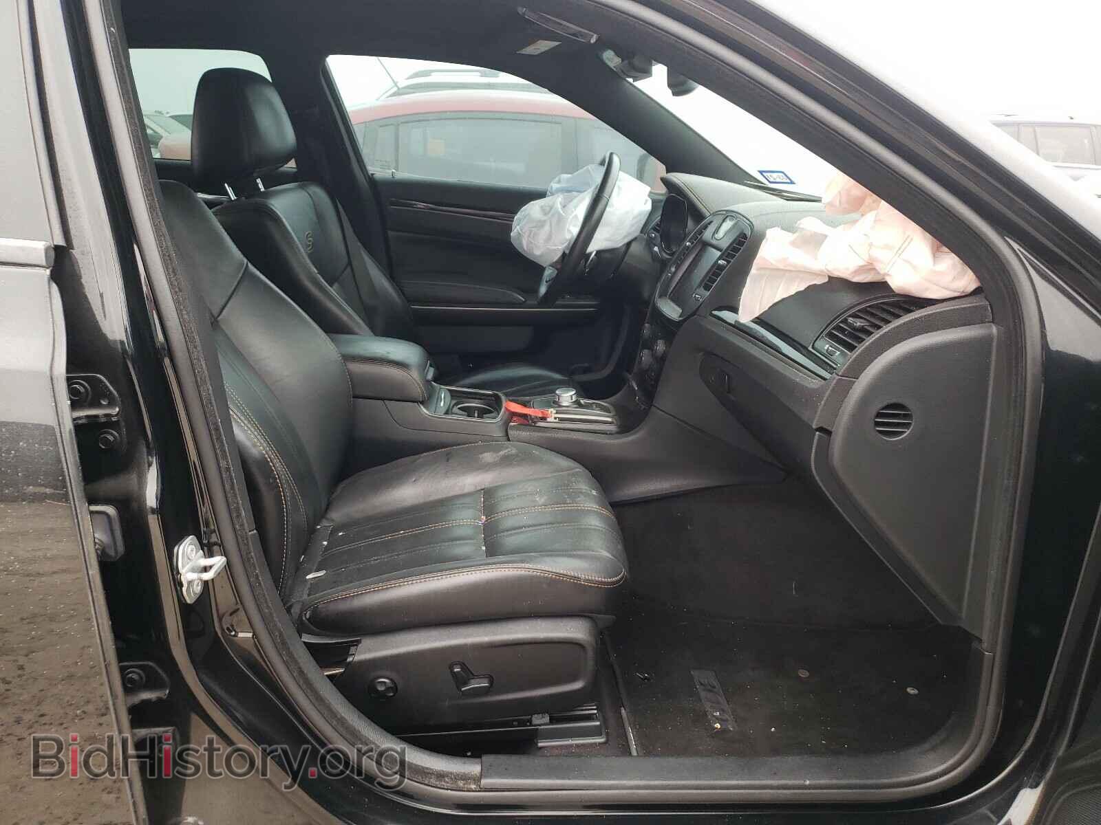 2016 CHRYSLER 300 - VIN: 2C3CCABG6GH322432 - Фото 5