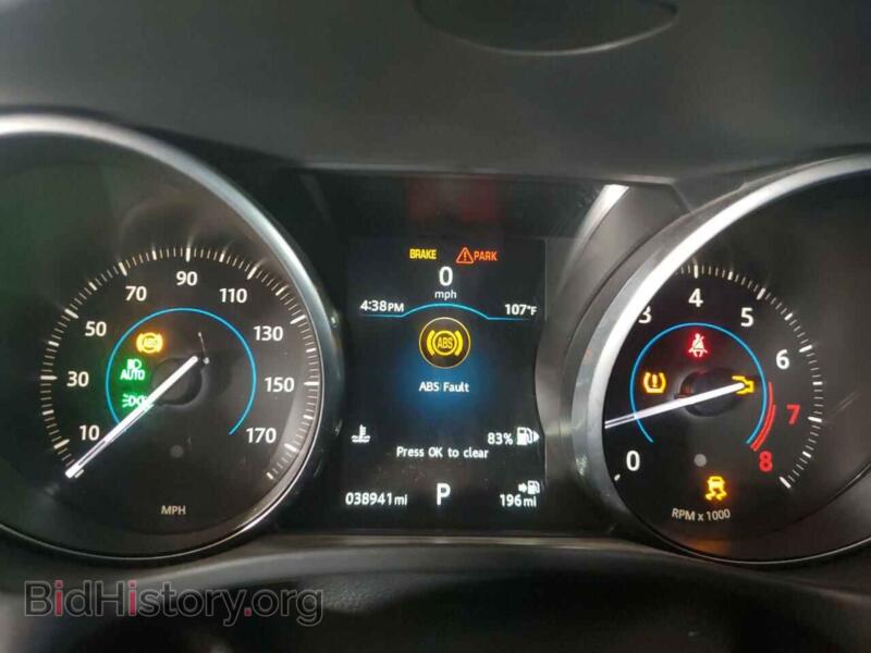 2017 Jaguar XE (VIN SAJAE4BV3HA968087) — photo 9 of 15