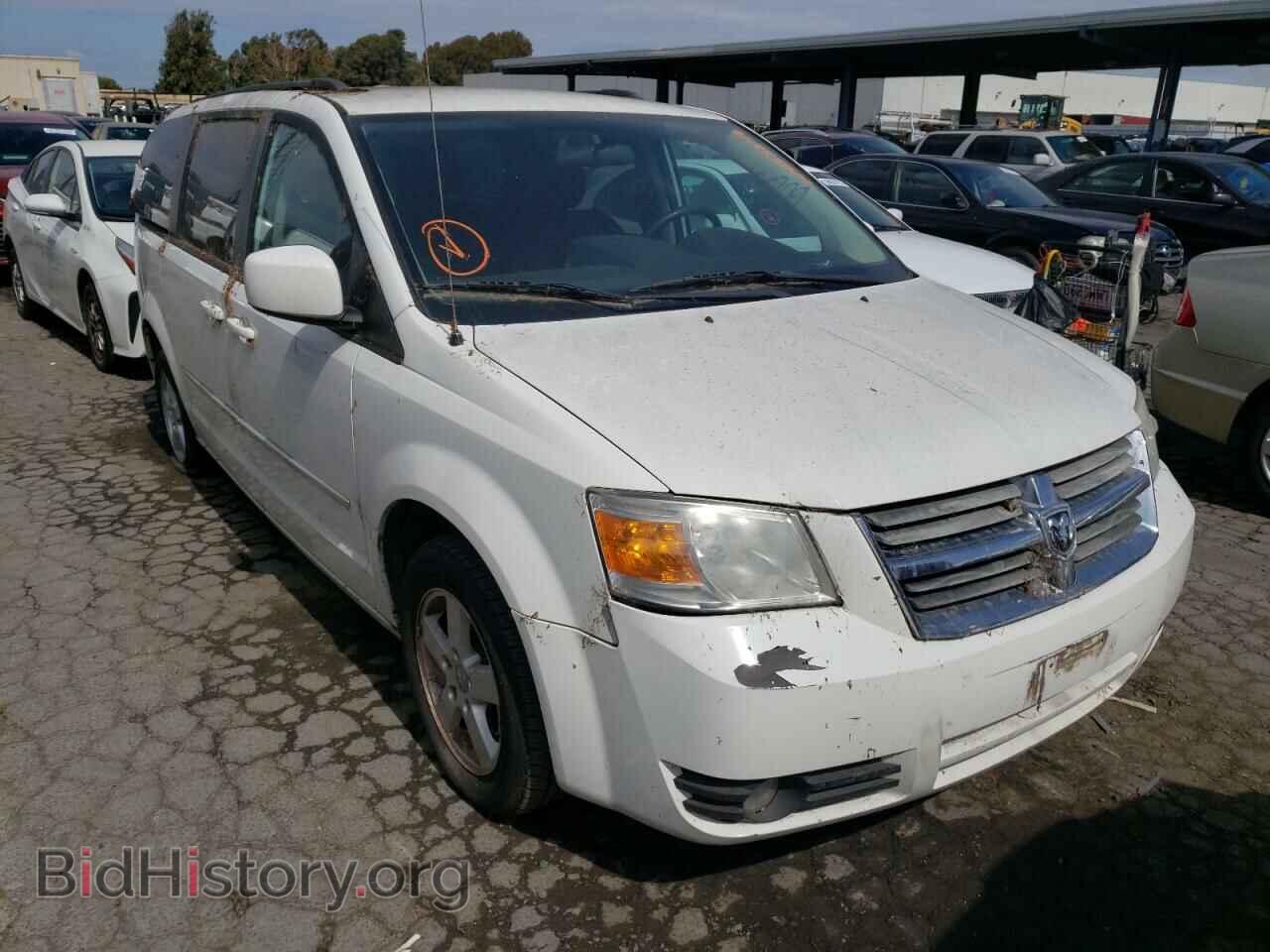 Photo 2D4RN5D15AR195533 - DODGE CARAVAN 2010