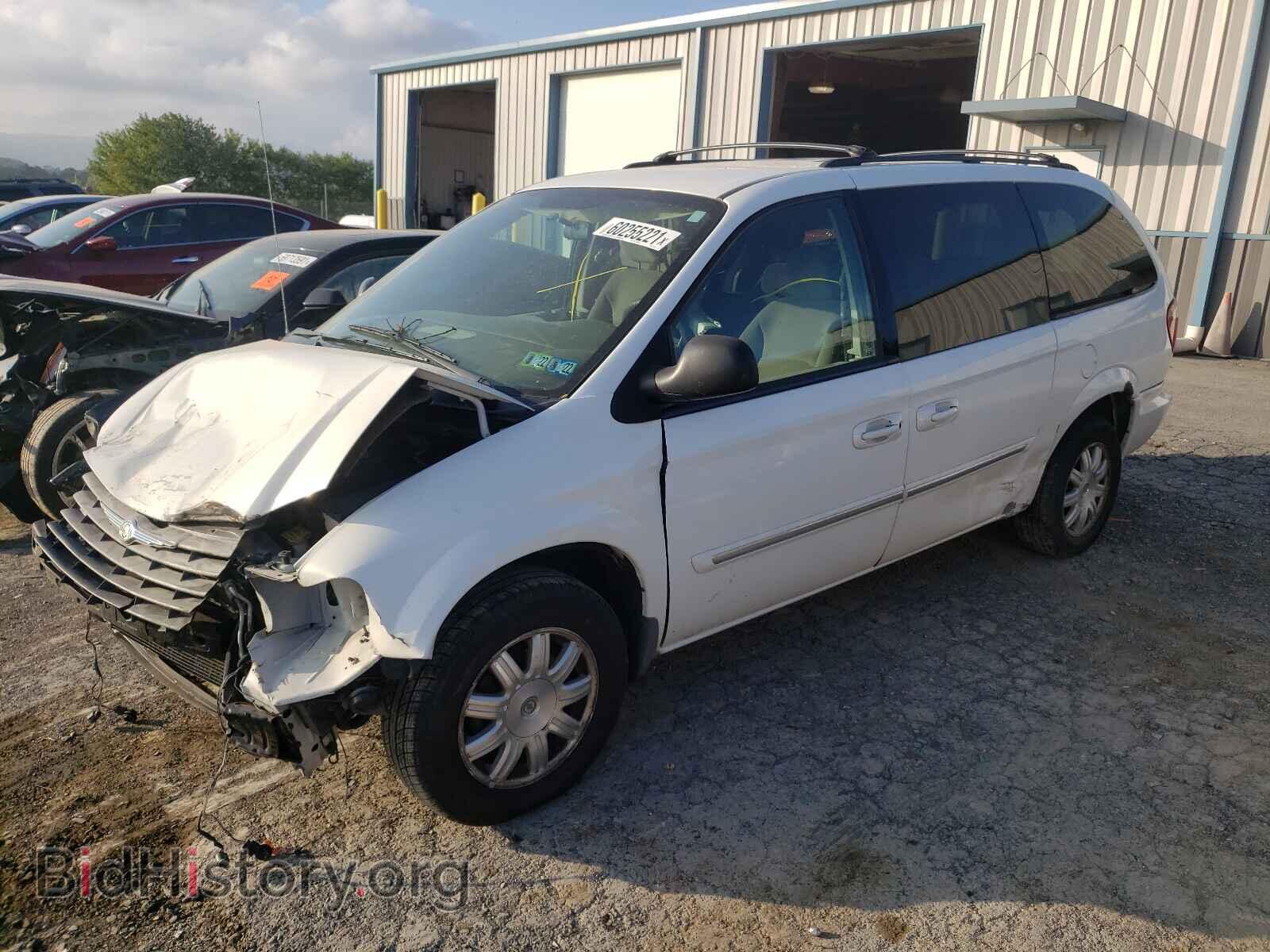 2006 CHRYSLER MINIVAN - VIN: 2A8GP54L66R771243 - Фото 2