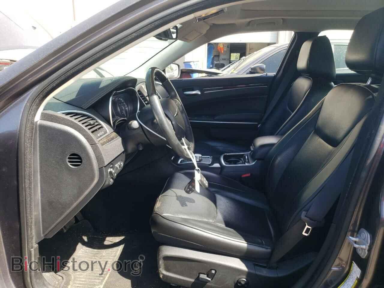 2016 CHRYSLER 300 - VIN: 2C3CCAKG2GH208508 - Фото 7