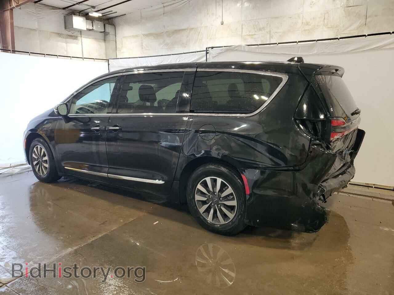 2023 CHRYSLER PACIFICA - VIN: 2C4RC1S75PR626237 - Фото 2