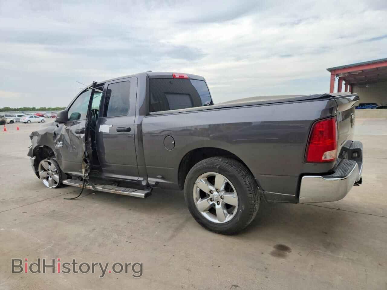 2019 RAM 1500 - VIN: 1C6RR6FG2KS621422 - Фото 2