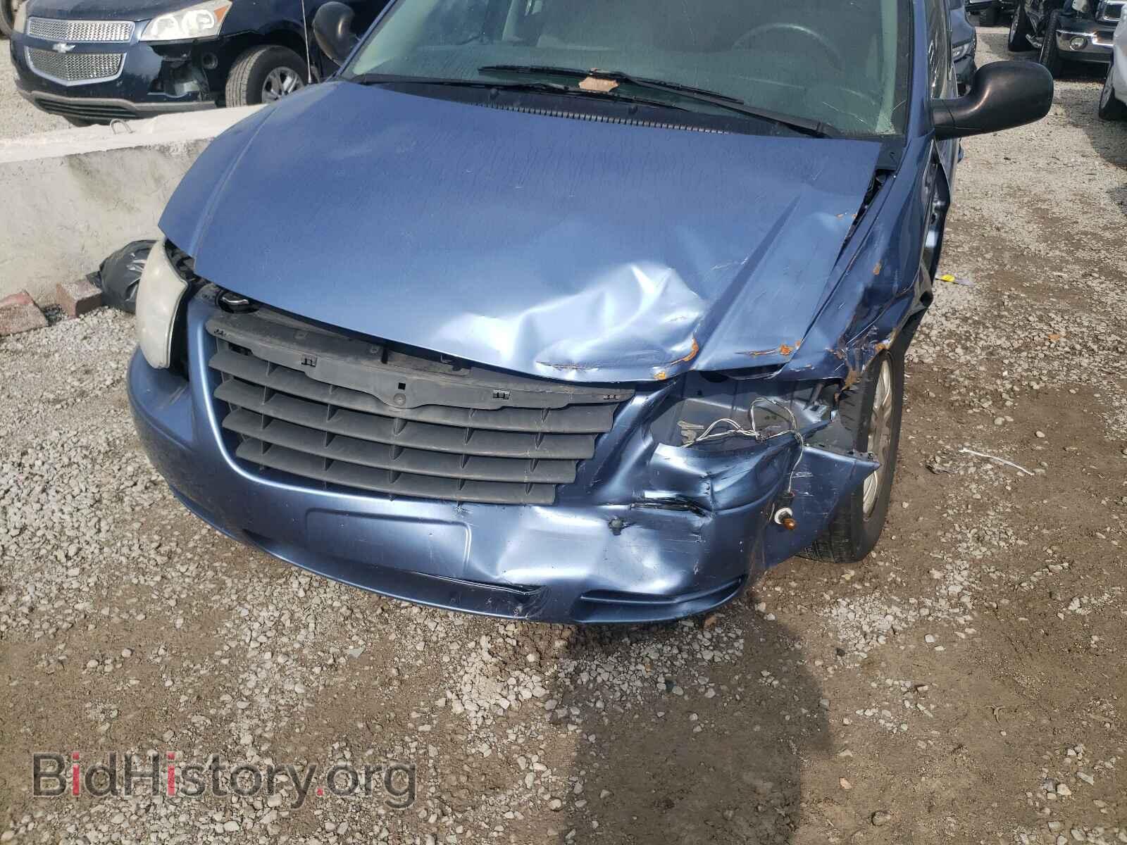 2007 CHRYSLER MINIVAN - VIN: 2A8GP54L47R266352 - Фото 9