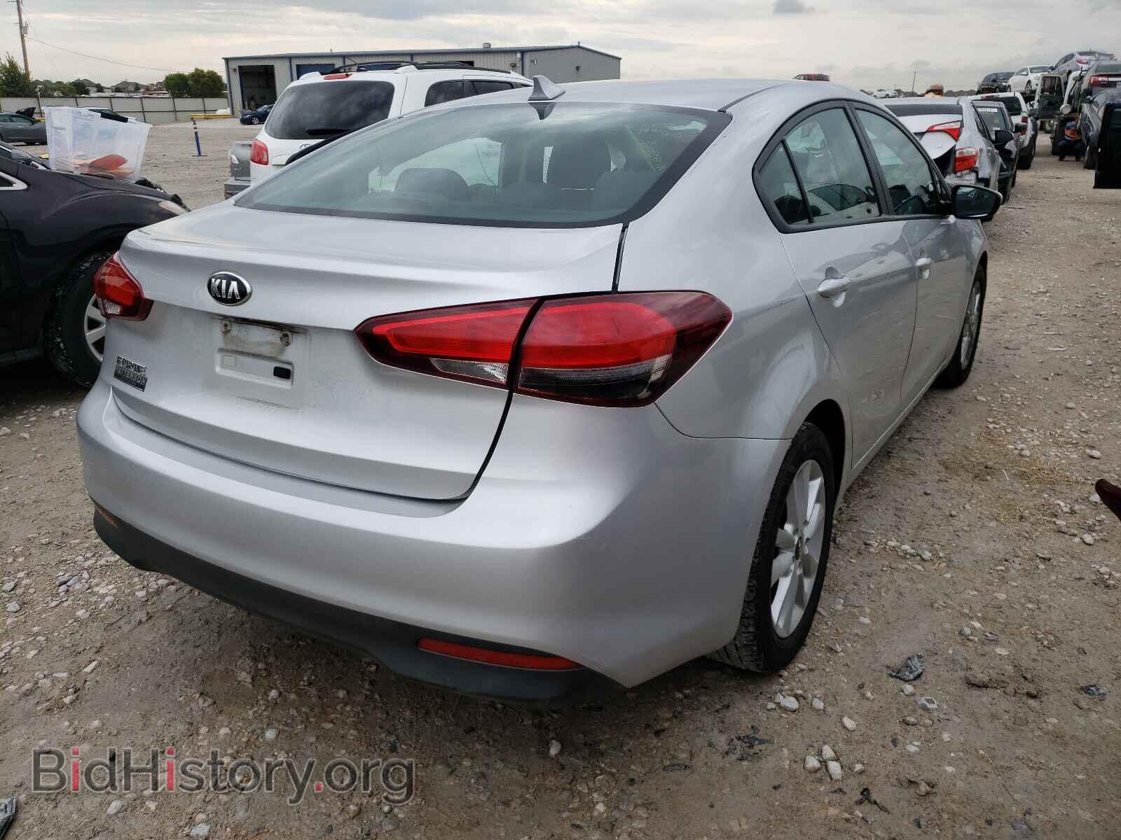 2017 KIA FORTE - VIN: 3KPFL4A71HE022449 - Фото 4