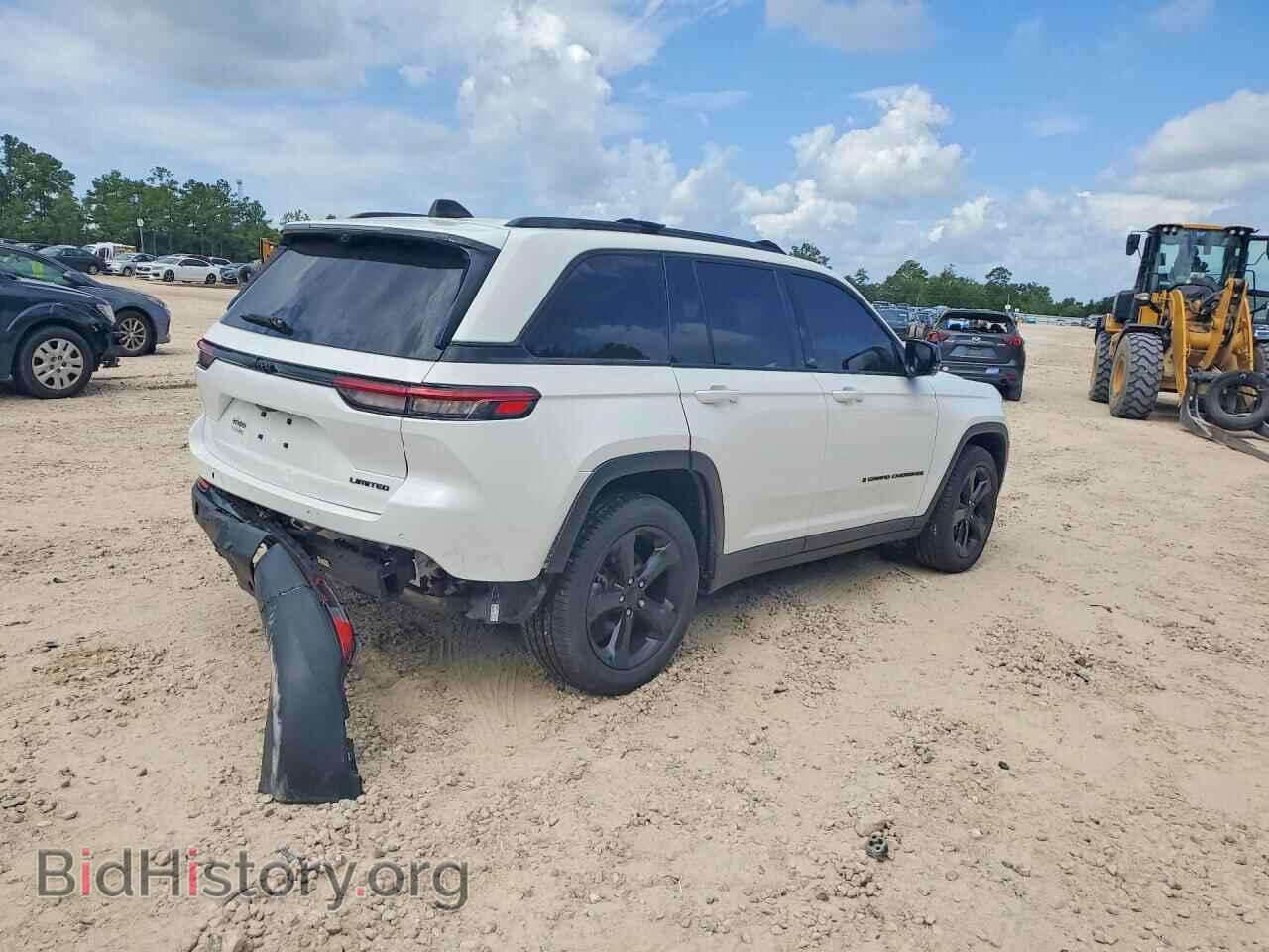 2024 JEEP CHEROKEE - VIN: 1C4RJGBGXRC718061 - Фото 3